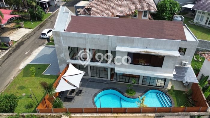 Ready to Use! Premium House LT 351m2 Desain Modern di Sentul City Ready to Use! Premium House LT 351m2 Desain Modern di Sentul City