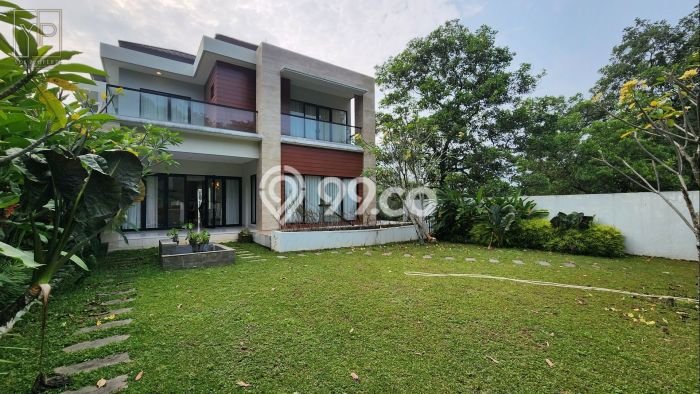 Ready to Use! Premium House LT 570m2 Desain Modern di Sentul City Ready to Use! Premium House LT 570m2 Desain Modern di Sentul City