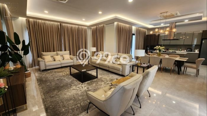 Ready to Use! Premium House LT 570m2 Desain Modern di Sentul City Ready to Use! Premium House LT 570m2 Desain Modern di Sentul City