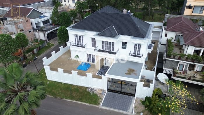 Jual Rumah Luas Megah Dengan View Cantik di Sentul City, Bogor Jual Rumah Luas Megah Dengan View Cantik di Sentul City, Bogor