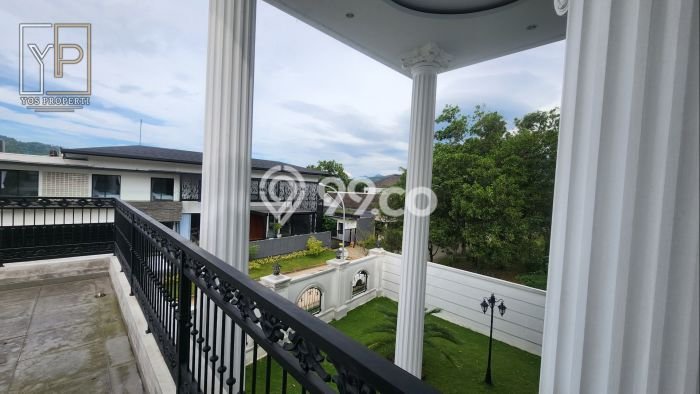 Jual Rumah Luas Elegan Dengan View Cantik di Sentul City, Bogor Jual Rumah Luas Elegan Dengan View Cantik di Sentul City, Bogor