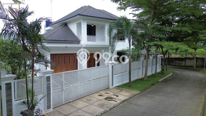 Rumah Luxury Modern Siap Huni di Sentul City Bogor Rumah Luxury Modern Siap Huni di Sentul City Bogor