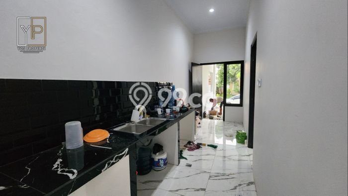 Rumah Mewah LB 250m2 Siap Pakai Desain Elegan di Sentul City, Bogor Rumah Mewah LB 250m2 Siap Pakai Desain Elegan di Sentul City, Bogor