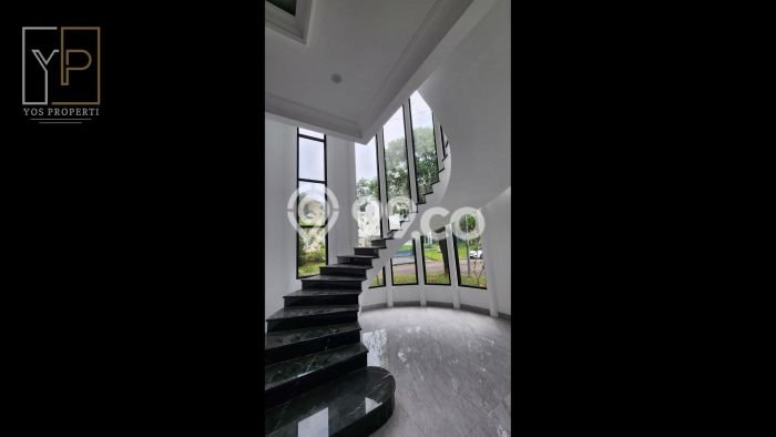 Hunian Elit LB 400m2 Siap Huni Desain Elegan di Sentul City, Bogor Hunian Elit LB 400m2 Siap Huni Desain Elegan di Sentul City, Bogor