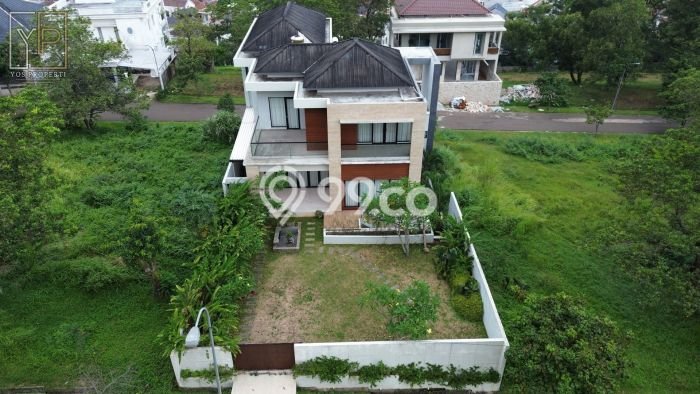 Ready to Use! Premium House LT 570m2 Desain Modern di Sentul City Ready to Use! Premium House LT 570m2 Desain Modern di Sentul City