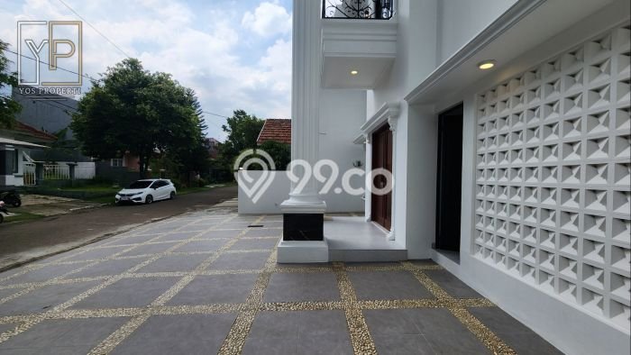 Rumah Elit LB 400m2 Siap Pakai Desain Elegan di Sentul City, Bogor Rumah Elit LB 400m2 Siap Pakai Desain Elegan di Sentul City, Bogor