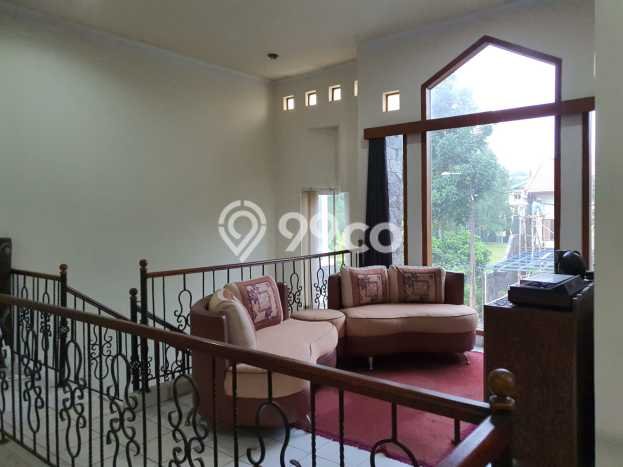 Ready to Use! Luxury House LT 300m2 Desain Elegan di Geger Kalong Ready to Use! Luxury House LT 300m2 Desain Elegan di Geger Kalong