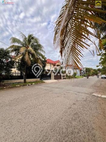 Dijual Rumah Luas Elegan Dengan View Eksklusif di Cikunir, Bekasi Dijual Rumah Luas Elegan Dengan View Eksklusif di Cikunir, Bekasi