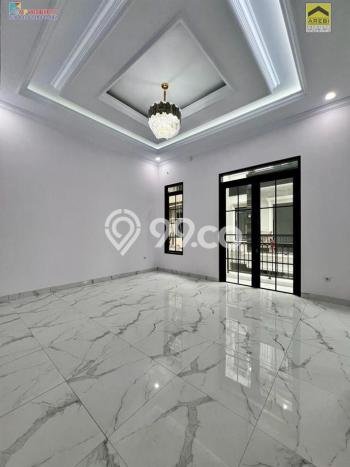 Jual Rumah Favorit Siap Huni LB 130m2 di Jagakarsa, Jakarta Selatan Jual Rumah Favorit Siap Huni LB 130m2 di Jagakarsa, Jakarta Selatan