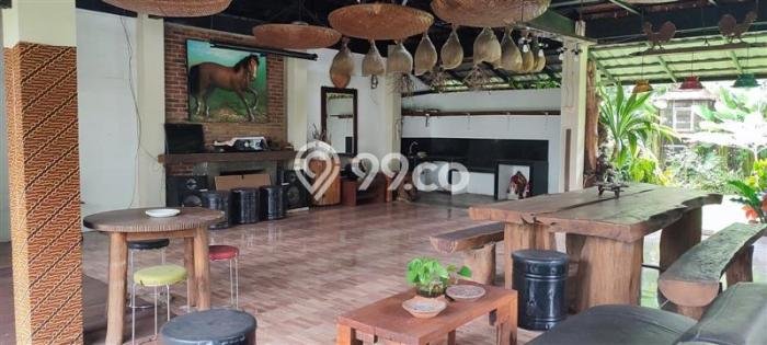 Vila di Lembang, Ukuran 3080m2m², Akses ke transportasi publik Vila di Lembang, Ukuran 3080m2m², Akses ke transportasi publik