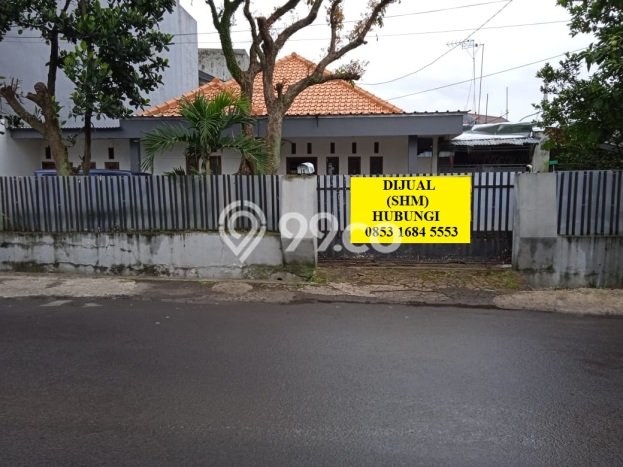 For Sale Rumah Mewah Exclusive di Regol, Bandung For Sale Rumah Mewah Exclusive di Regol, Bandung