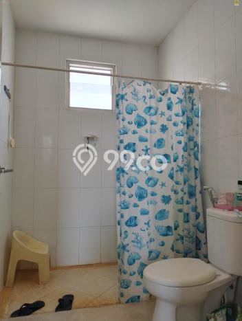 Dijual Rumah 4 Kamar Lokasi Strategis Nyaman dan Strategis di Jatisampurna Dijual Rumah 4 Kamar Lokasi Strategis Nyaman dan Strategis di Jatisampurna