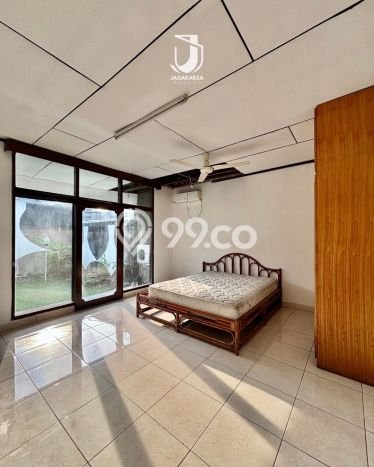 Jarang Ada! Rumah Kontrakan 5 Kamar Bagus Siap Huni Kemang Jarang Ada! Rumah Kontrakan 5 Kamar Bagus Siap Huni Kemang