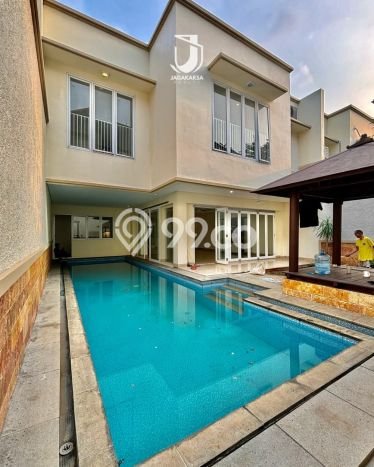Hunian Modern dengan LT 400m2 & LB 403m2 Dikontrakkan di Pejaten Hunian Modern dengan LT 400m2 & LB 403m2 Dikontrakkan di Pejaten