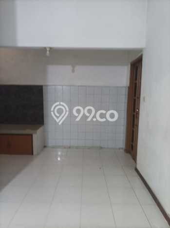 Lokasi terbaik! Rumah siap huni disewakan di Cakung LB 200m2 Lokasi terbaik! Rumah siap huni disewakan di Cakung LB 200m2