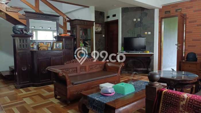Rumah Luxury Modern Tanpa Renovasi di Setiabudi Bandung Rumah Luxury Modern Tanpa Renovasi di Setiabudi Bandung