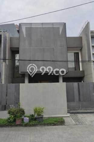 Rumah Luxury Modern Tanpa Renovasi di Bandung Barat Bandung Rumah Luxury Modern Tanpa Renovasi di Bandung Barat Bandung