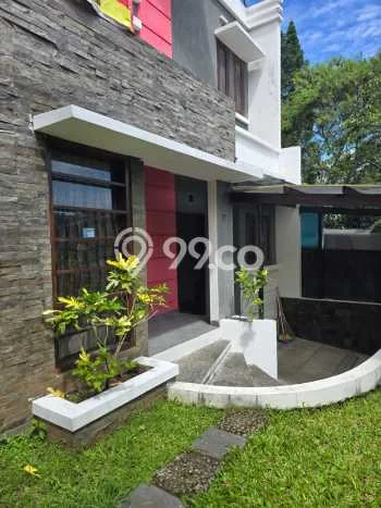 Rumah Elit Modern Tanpa Renovasi di Dago Bandung Rumah Elit Modern Tanpa Renovasi di Dago Bandung