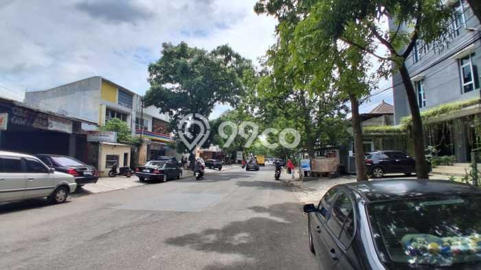 Rumah Disewakan Bandung LT 320m2 LB 400m2 Area Burangrang Rumah Disewakan Bandung LT 320m2 LB 400m2 Area Burangrang