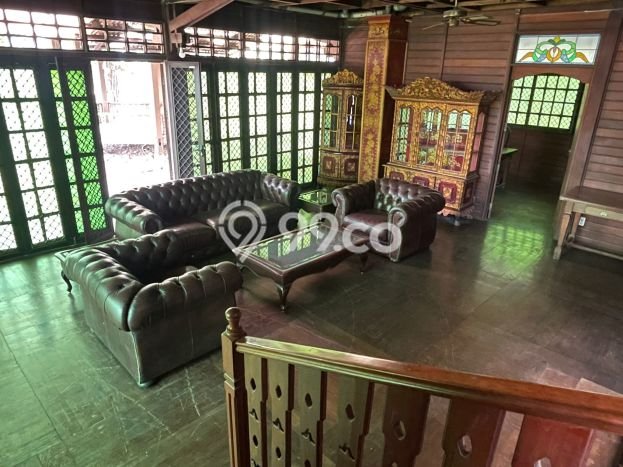 Ready to Use! Premium House LT 840m2 Desain Elegan di Cibubur Ready to Use! Premium House LT 840m2 Desain Elegan di Cibubur