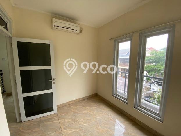 Rumah Modern 4 KT di Kota Wisata Bogor Rumah Modern 4 KT di Kota Wisata Bogor