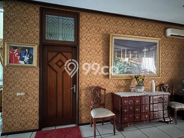 Jual Rumah Mewah Elegan Dengan View Eksklusif di Cibubur, Jakarta Timur Jual Rumah Mewah Elegan Dengan View Eksklusif di Cibubur, Jakarta Timur