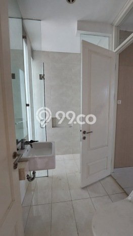 Lokasi strategis! Rumah siap pakai disewakan di Tandes LB 288m2 Lokasi strategis! Rumah siap pakai disewakan di Tandes LB 288m2