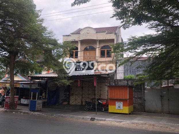 LOKASI STRATEGIS! Ruko For Rent Kawasan Rappocini, Luas 210m², Area Ramai LOKASI STRATEGIS! Ruko For Rent Kawasan Rappocini, Luas 210m², Area Ramai
