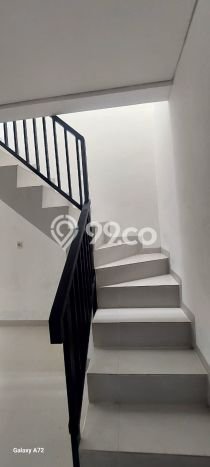 Rumah Strategis Modern Lb 110m2 di Bojongloa Kaler, Bandung Rumah Strategis Modern Lb 110m2 di Bojongloa Kaler, Bandung