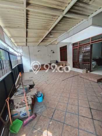 Rumah Nyaman bagi Keluarga di Taman Holis Indah - 3 KT Rumah Nyaman bagi Keluarga di Taman Holis Indah - 3 KT