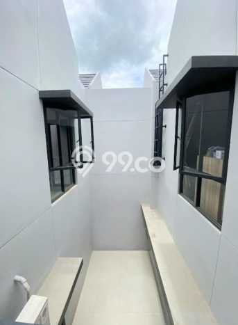 For Sale! Premium House LT 150m2 Desain Modern di Summarecon Bandung For Sale! Premium House LT 150m2 Desain Modern di Summarecon Bandung
