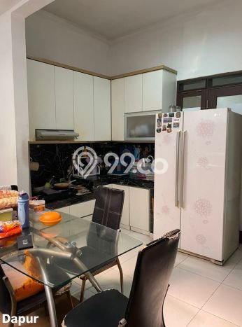 Dijual Rumah Eksklusif 3 KT di Taman Holis Indah, Bandung Dijual Rumah Eksklusif 3 KT di Taman Holis Indah, Bandung
