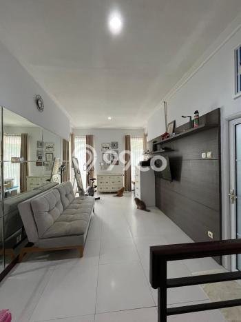 For Sale Rumah Mewah Exclusive di Antapani, Bandung For Sale Rumah Mewah Exclusive di Antapani, Bandung