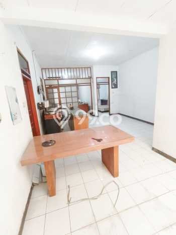 Rumah Nyaman bagi Keluarga di Taman Holis Indah - 3 KT Rumah Nyaman bagi Keluarga di Taman Holis Indah - 3 KT