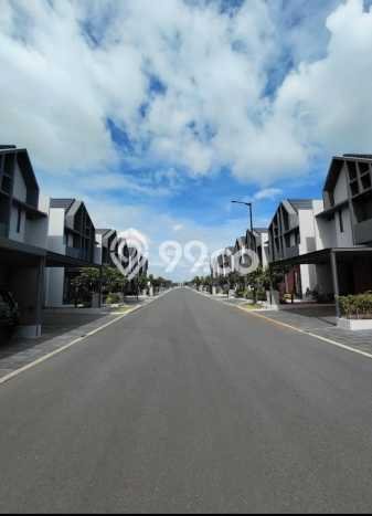 Rumah Luxury Modern Siap Huni di Summarecon Bandung Bandung Rumah Luxury Modern Siap Huni di Summarecon Bandung Bandung