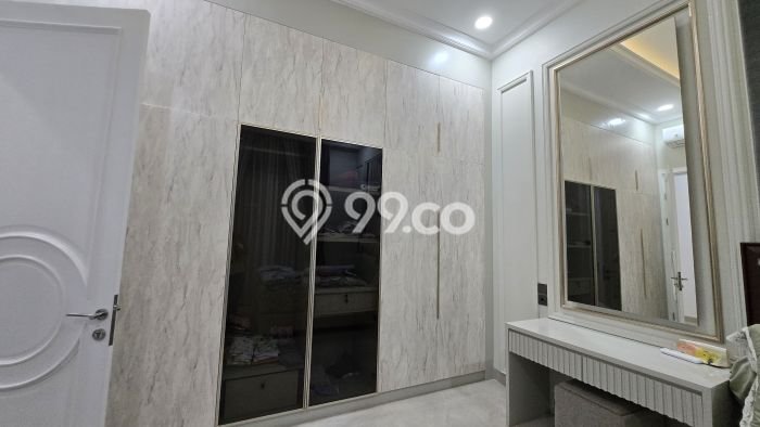 Hunian Super Elit dengan Akses Paling Strategis di Green Lake City, Jakarta Barat Hunian Super Elit dengan Akses Paling Strategis di Green Lake City, Jakarta Barat