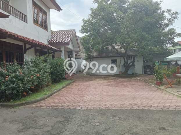 Rumah Elit Modern Siap Huni di Petukangan Jakarta Selatan Rumah Elit Modern Siap Huni di Petukangan Jakarta Selatan