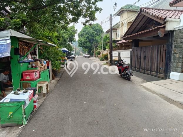 Siap Huni Rumah Mewah 5 Kamar di Tebet Dekat ke Mana Saja Siap Huni Rumah Mewah 5 Kamar di Tebet Dekat ke Mana Saja