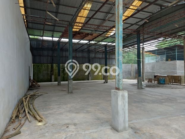 FOR SALE! Gudang di Medan Deli Medan, LT 3217m2, LB 720m2 FOR SALE! Gudang di Medan Deli Medan, LT 3217m2, LB 720m2