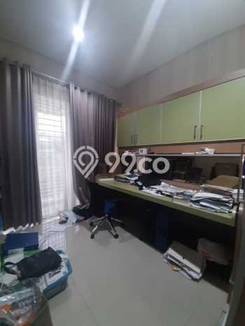 Rumah Elit LB 250m2 Siap Pakai Desain Elegan di Green Lake City, Jakarta Barat Rumah Elit LB 250m2 Siap Pakai Desain Elegan di Green Lake City, Jakarta Barat