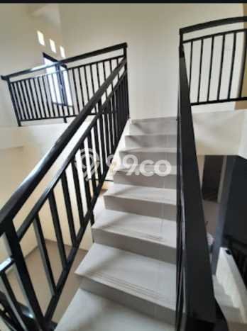 Jual Rumah Luas Elegan Dengan View Cantik di BSD, Tangerang Jual Rumah Luas Elegan Dengan View Cantik di BSD, Tangerang