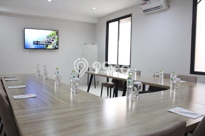 Hotel di , Luas 1991m2m², Lokasi Strategis Hotel di , Luas 1991m2m², Lokasi Strategis