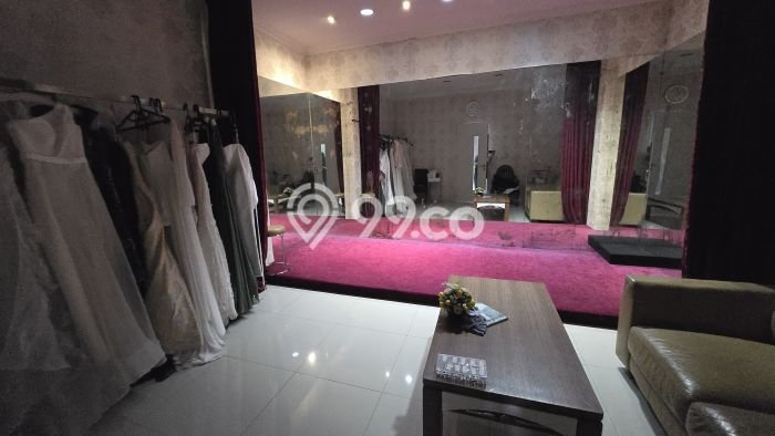 PELUANG EMAS! Ruko Kawasan Green Lake City, Luas 270m2m², Potensi Profit Tinggi PELUANG EMAS! Ruko Kawasan Green Lake City, Luas 270m2m², Potensi Profit Tinggi