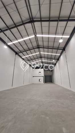 SEWA TERJANGKAU! Gudang Kawasan Legok, Luas 576m2m², Lokasi Komersial SEWA TERJANGKAU! Gudang Kawasan Legok, Luas 576m2m², Lokasi Komersial