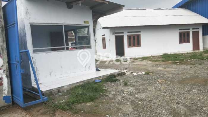 KAWASAN BISNIS! Gudang Kawasan Cikande, Luas 1260m2m², Jalan Raya KAWASAN BISNIS! Gudang Kawasan Cikande, Luas 1260m2m², Jalan Raya
