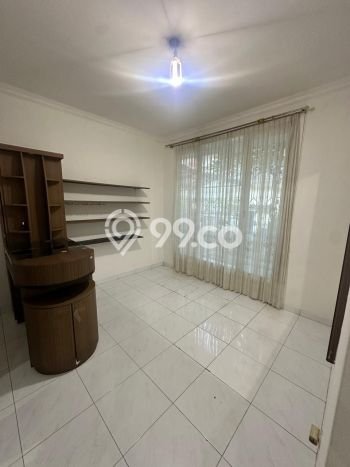 Dijual Rumah Mewah Elegan Dengan View Eksklusif di Permata Buana, Jakarta Barat Dijual Rumah Mewah Elegan Dengan View Eksklusif di Permata Buana, Jakarta Barat