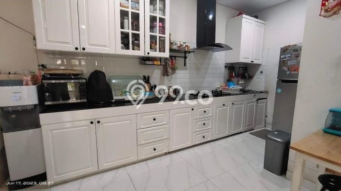 Hot Offer Hunian Mewah Ideal dan Luas di Cengkareng, Jakarta Barat Hot Offer Hunian Mewah Ideal dan Luas di Cengkareng, Jakarta Barat
