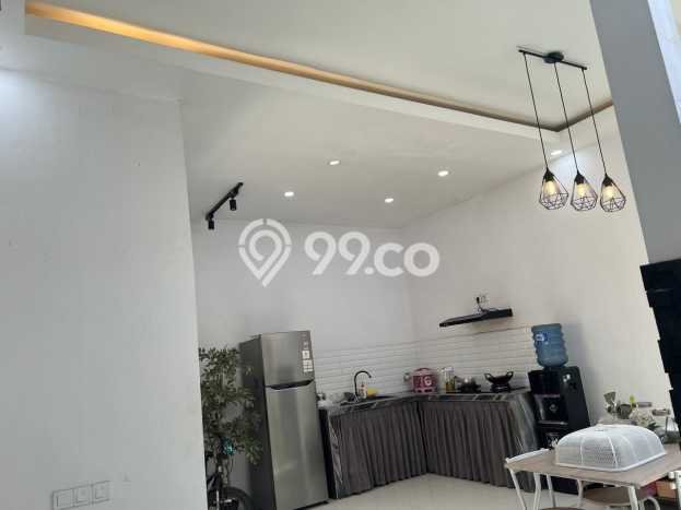 Dijual Cepat Rumah Bagus Siap Huni LB 218m2 di Sukolilo, Surabaya Dijual Cepat Rumah Bagus Siap Huni LB 218m2 di Sukolilo, Surabaya