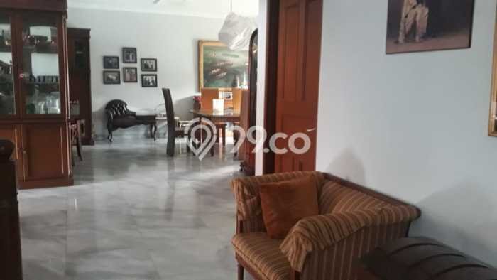 Jual Rumah Luas Megah Dengan View Cantik di Bambu Apus, Jakarta Timur Jual Rumah Luas Megah Dengan View Cantik di Bambu Apus, Jakarta Timur