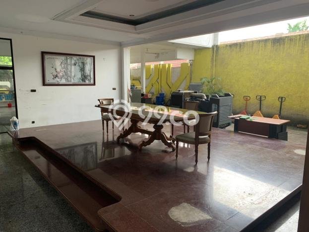 Rumah Elit Modern Siap Huni di Pondok Bambu Jakarta Timur Rumah Elit Modern Siap Huni di Pondok Bambu Jakarta Timur